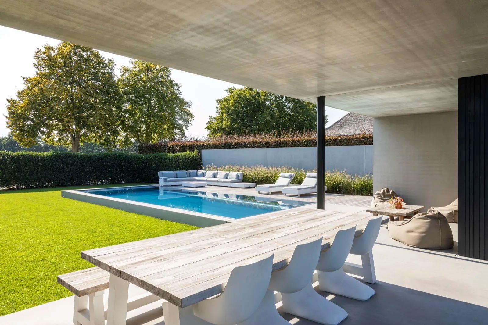 U denkt eraan een zwembad te plaatsen in 2026?