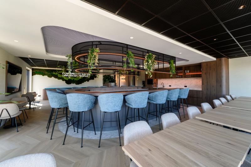 Akoestisch interieurdesign: de luxe die je niet direct ziet, maar wel ervaart