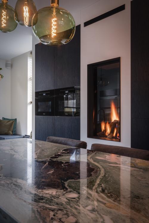 luxe keuken met haard