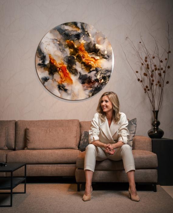 zithoek met luxe schilderij