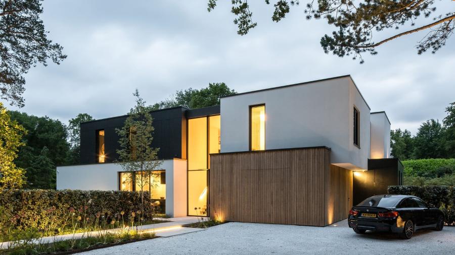 luxe buitenkant villa