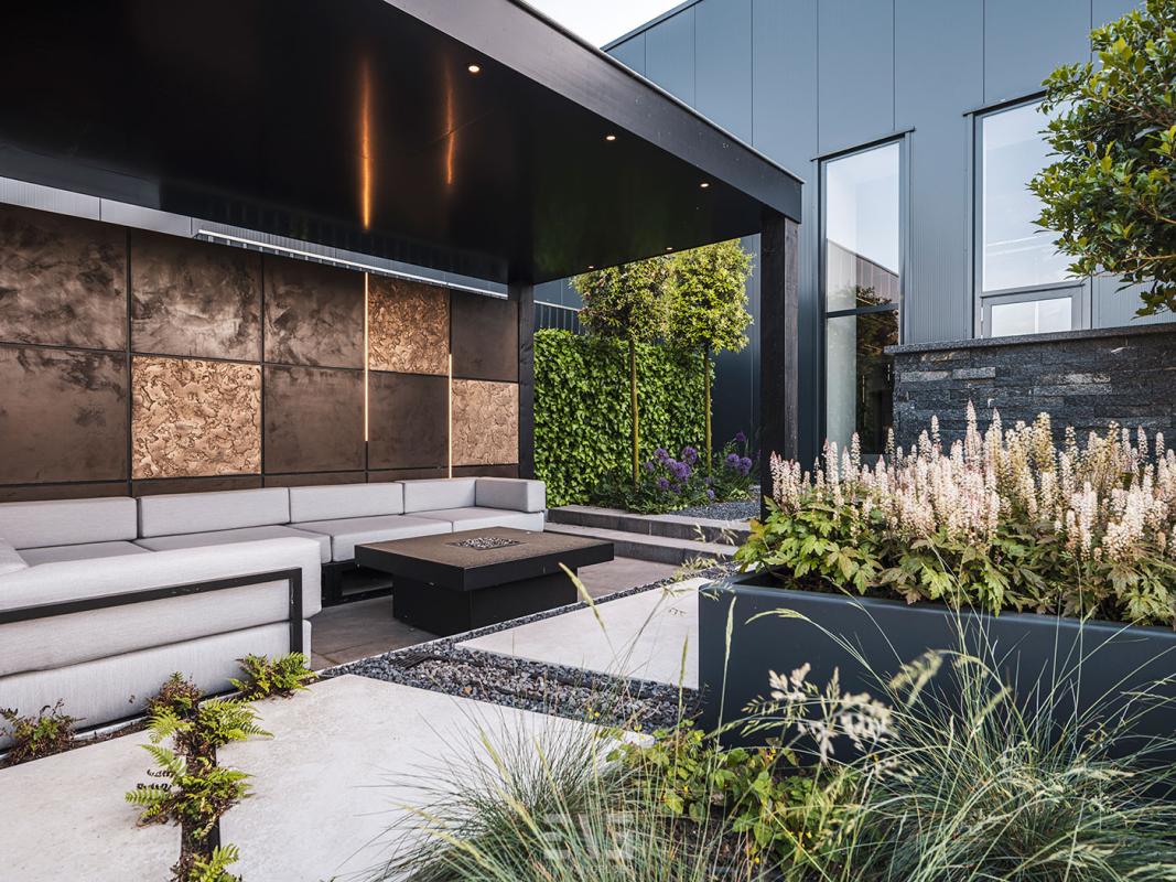 luxe lounge in tuin