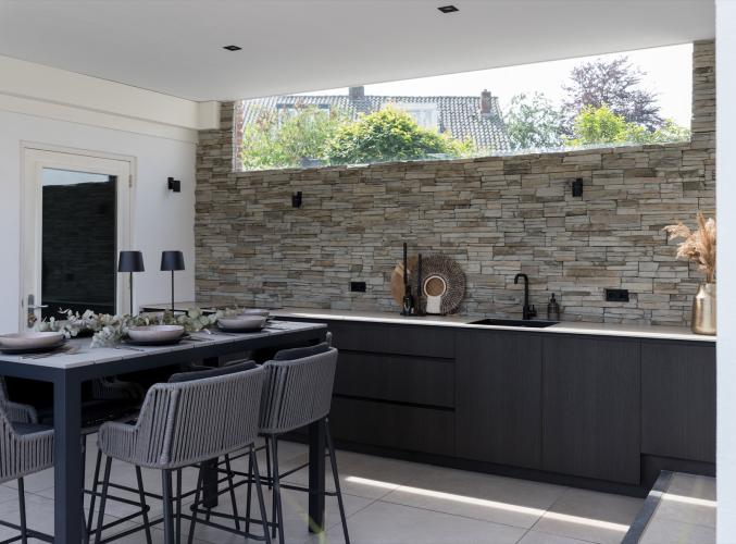 Luxe maatwerk buitenkeuken