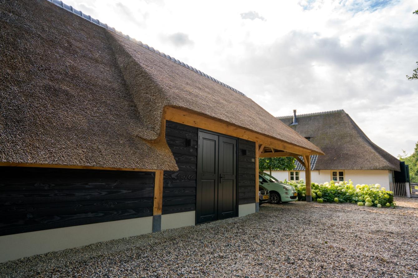 Houten bijgebouw