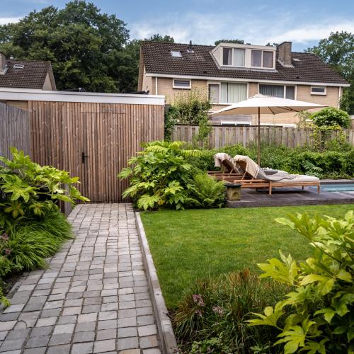 Balinese droomtuin met plungepool