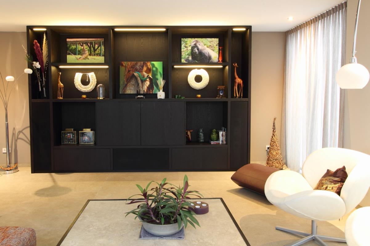 woonkamer inrichting met maatwerk meubel
