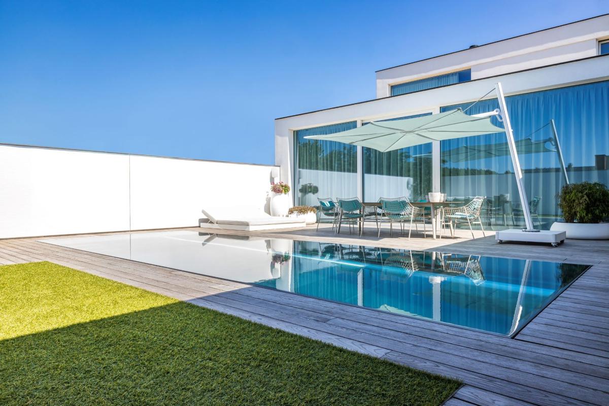 inox zwembad met terras