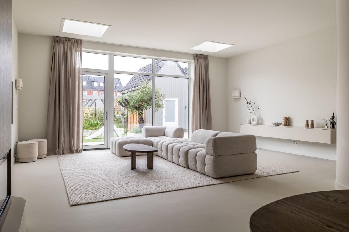 woonkamer met gietvloer