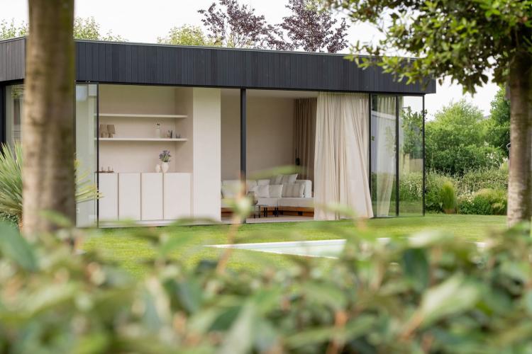 Zenza Poolhouse