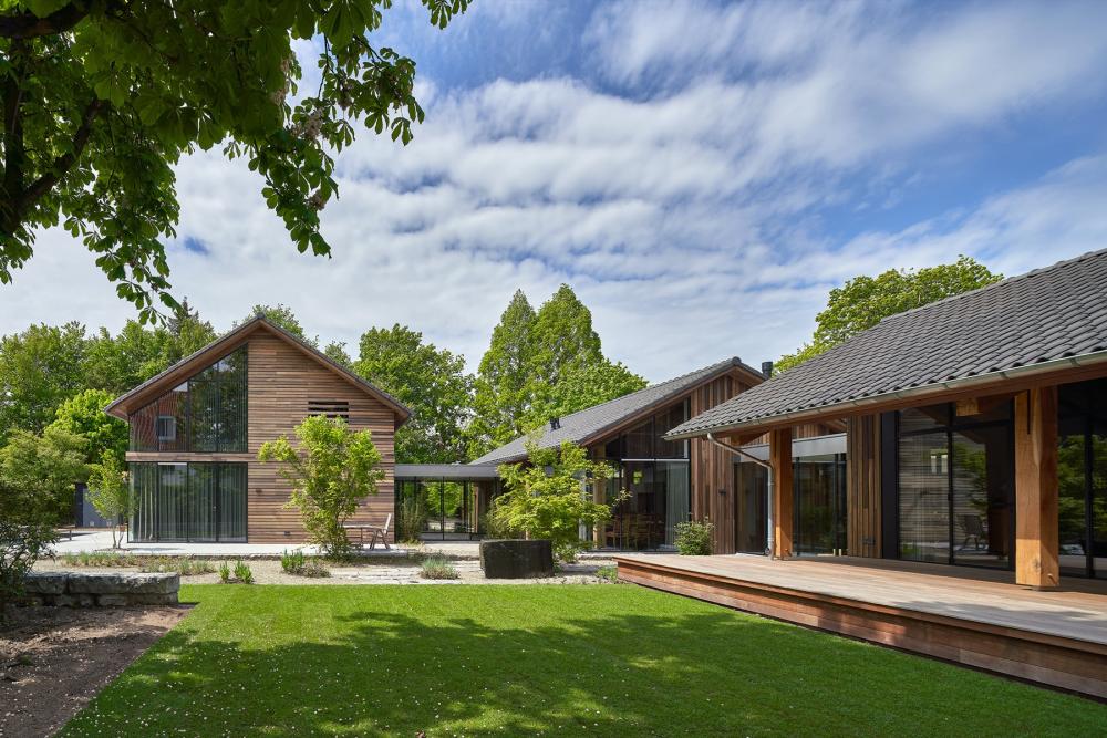 Villa BV