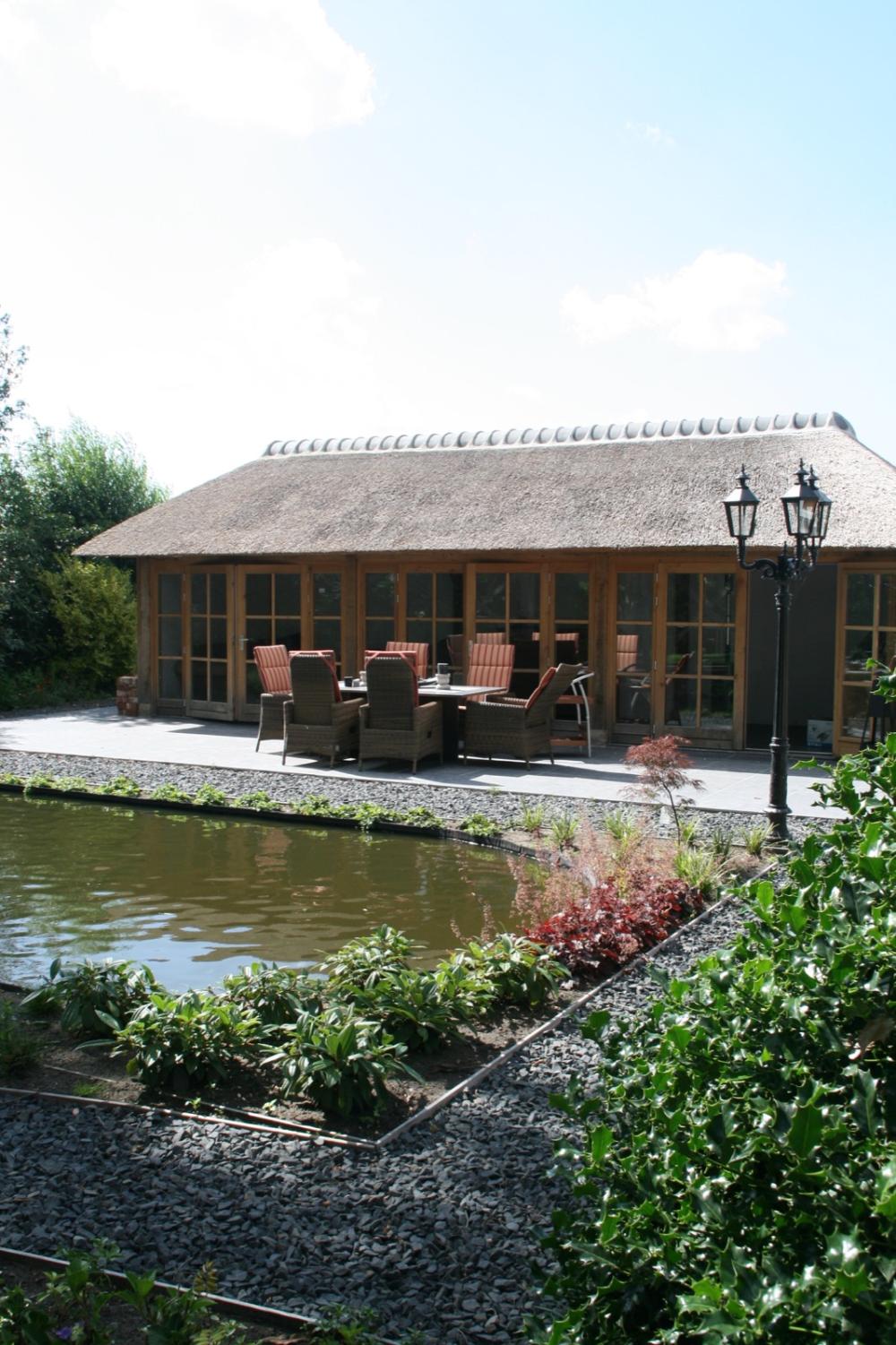 Eiken poolhouse