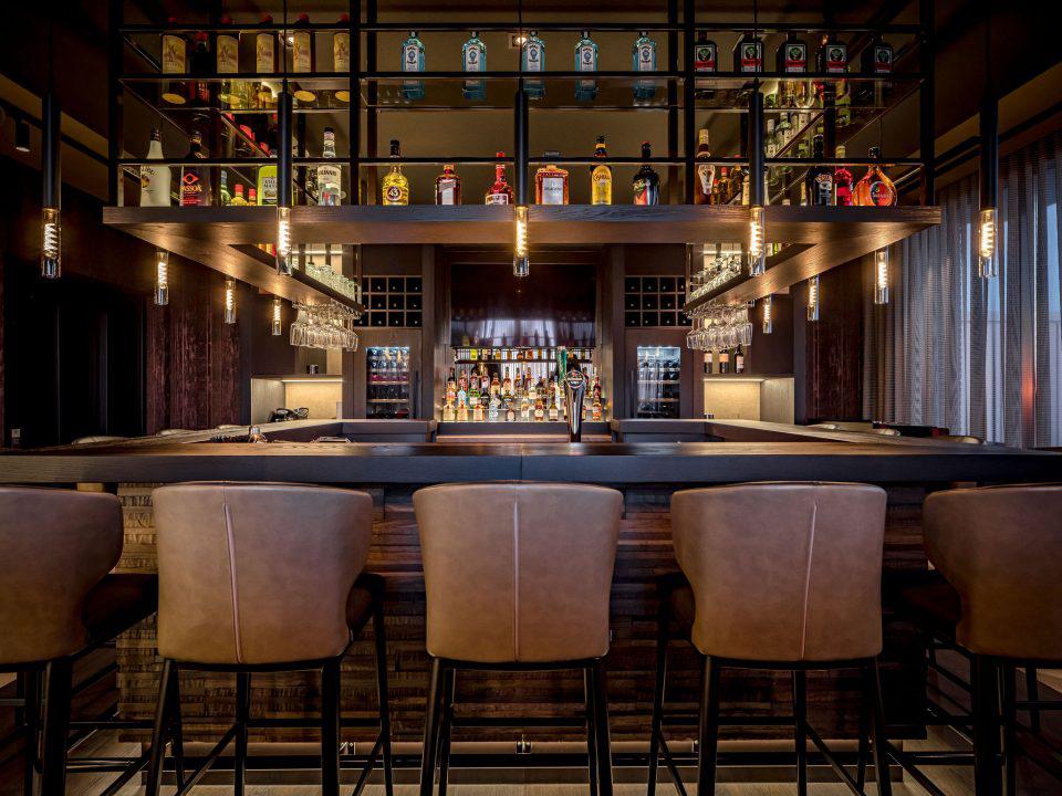 Luxe interieur penthouse bar | Best Interiors