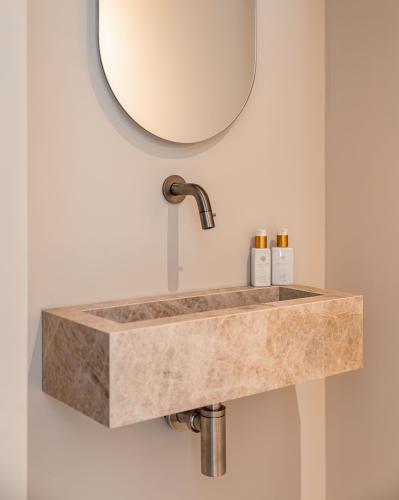 Exclusieve natuurstenen fonteinmeubels