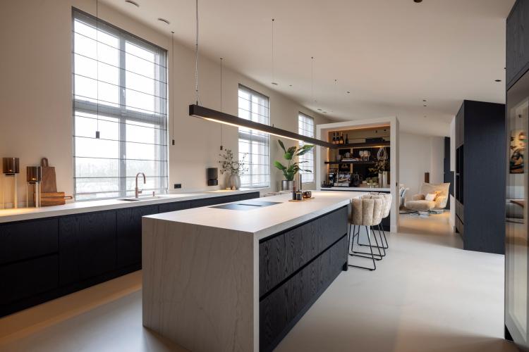 Volledige renovatie appartement in Weesp