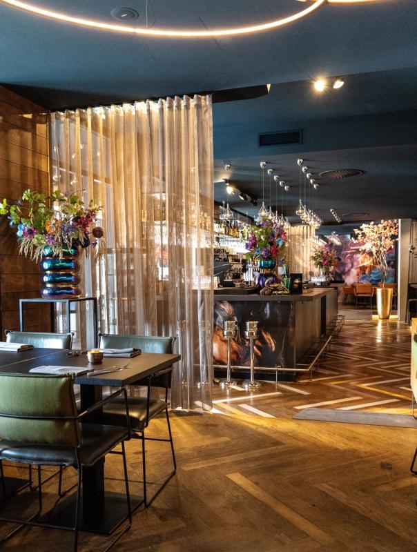 restaurant met luxe inrichting