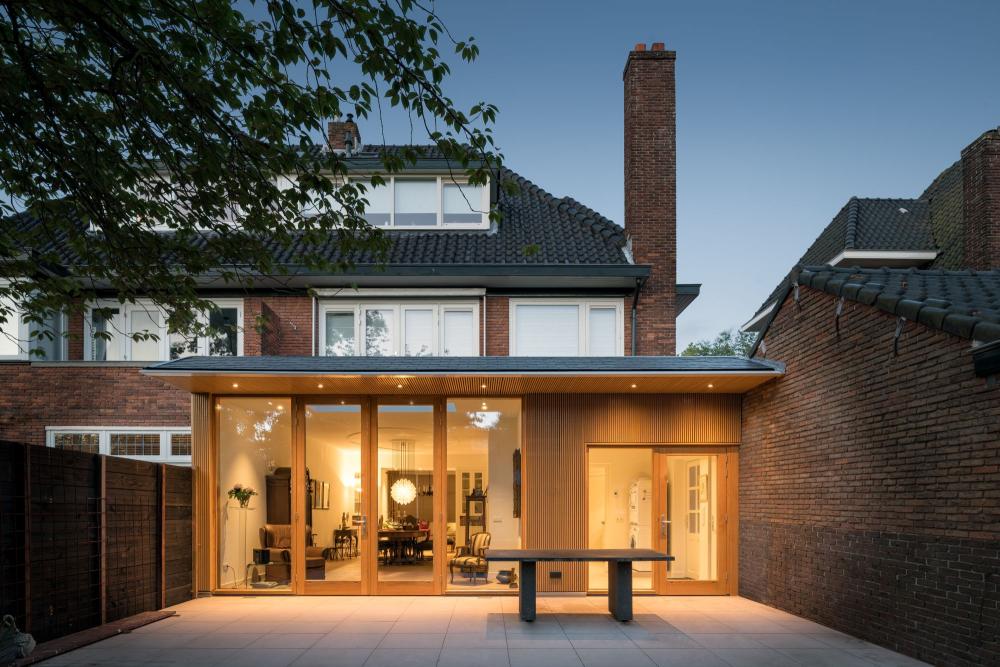 Uitbreiding en verbouwing jaren 30 woning