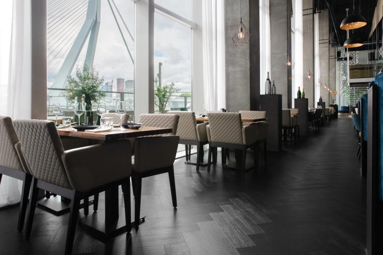  PVC Visgraat Bij Aqua Asia in Rotterdam