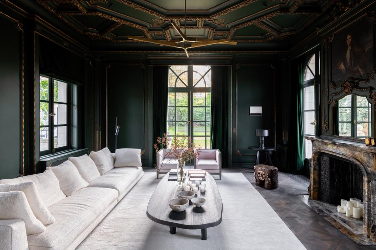 woonkamer met luxe meubels