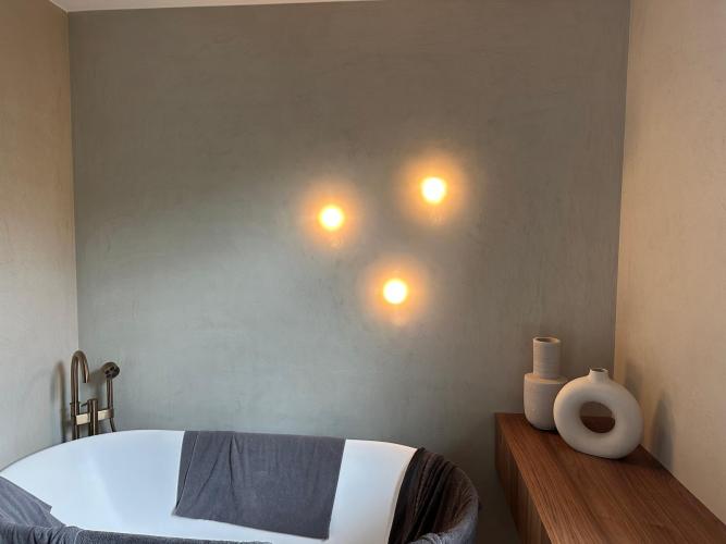 Moderne badkamer met Microtopping