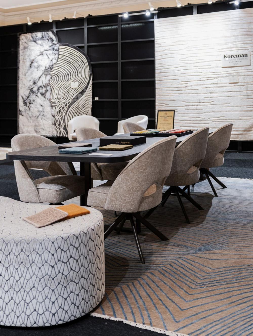 Exclusieve maatwerk meubels showroom Koreman Exclusive Carpets