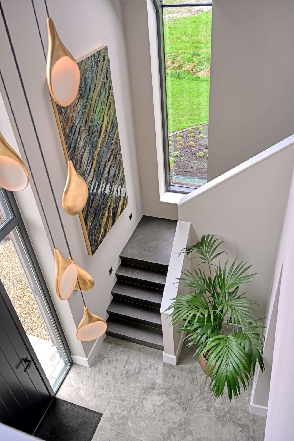 Exclusieve trap in luxe villa