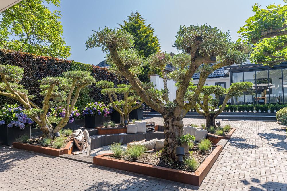 Luxe villatuin Bruinisse