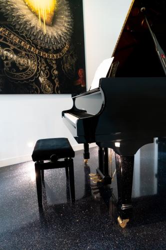 Interieur met glittervloer