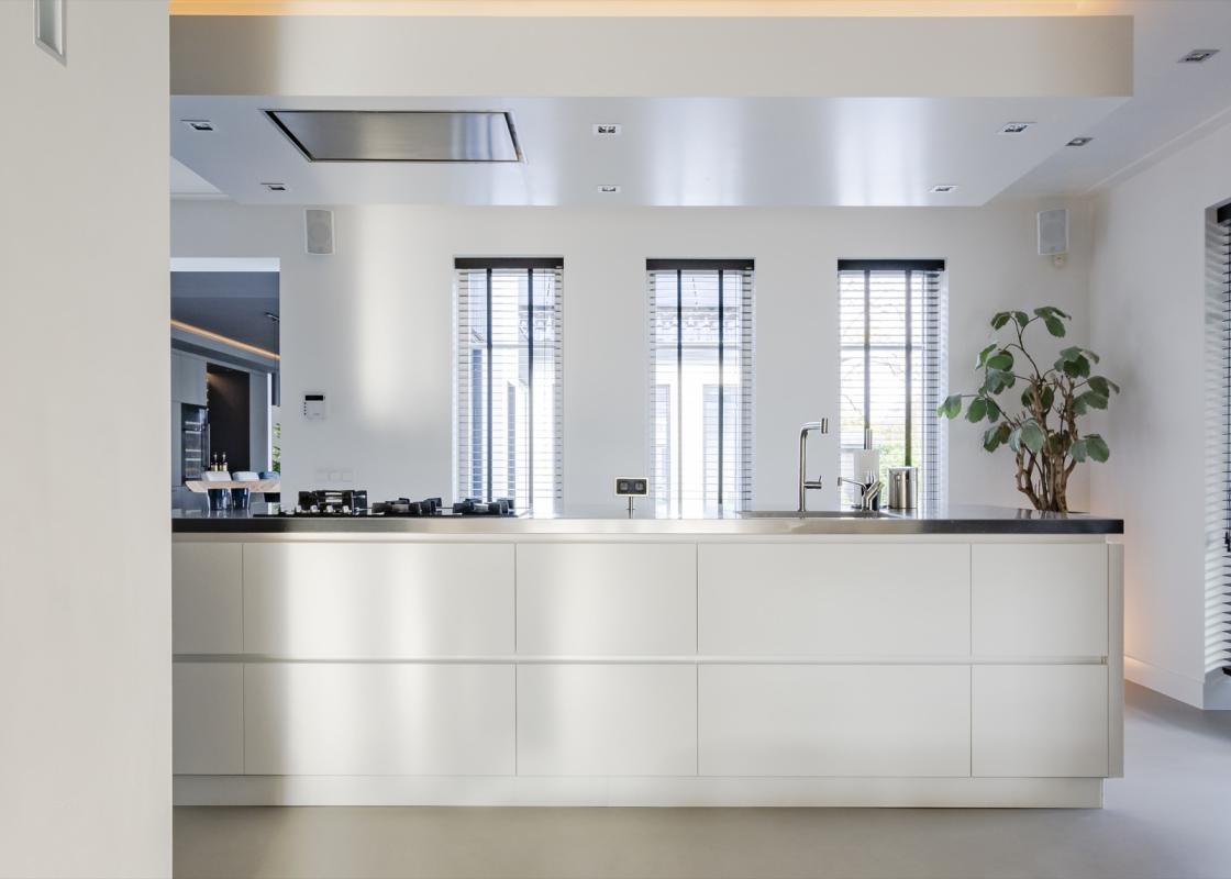 keuken met luxe gietvloer