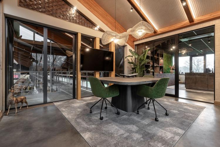 Limowiede – Lunteren: van stal tot stijlvol kantoor