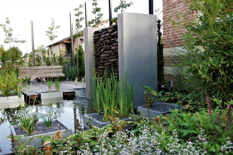 Tuin met vijver in Eijsden