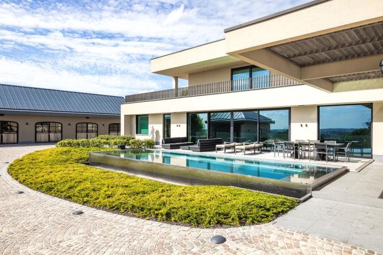 Inox infinity overloop zwembad Vlaamse Ardennen