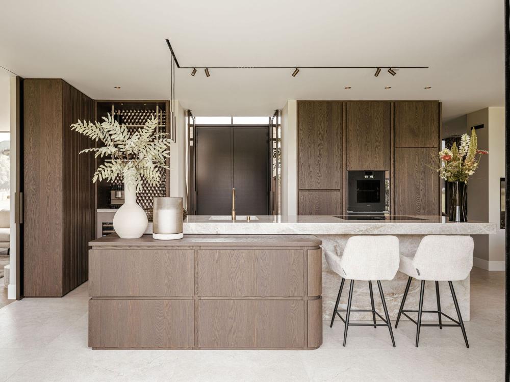 Luxe keuken met exclusief Taj Mahal kwartsiet werkblad