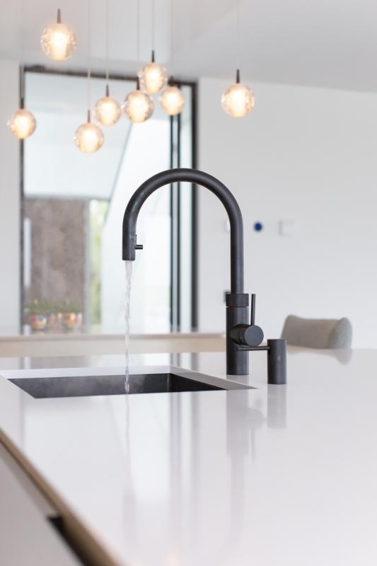 keuken met luxe kraan