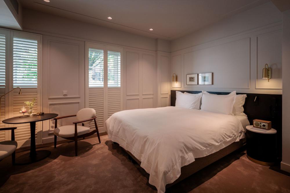 JASNO Shutters in luxe 5 sterren hotel te Amsterdam