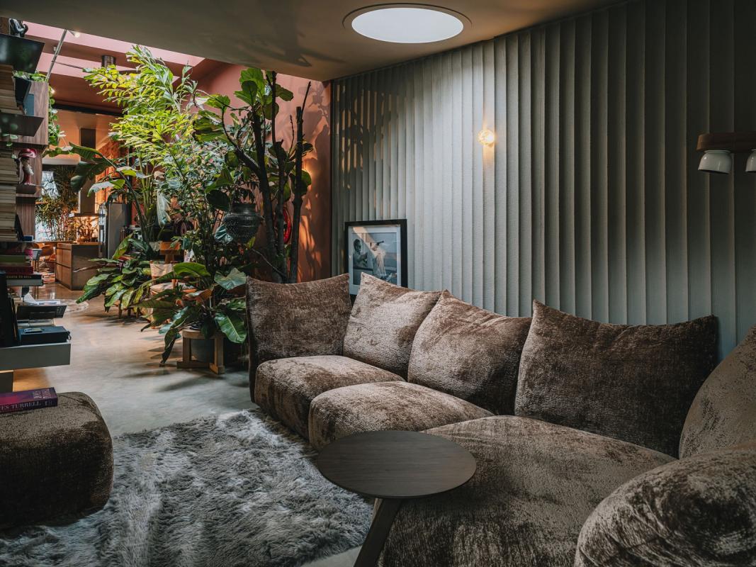 woonkamer met design interieur
