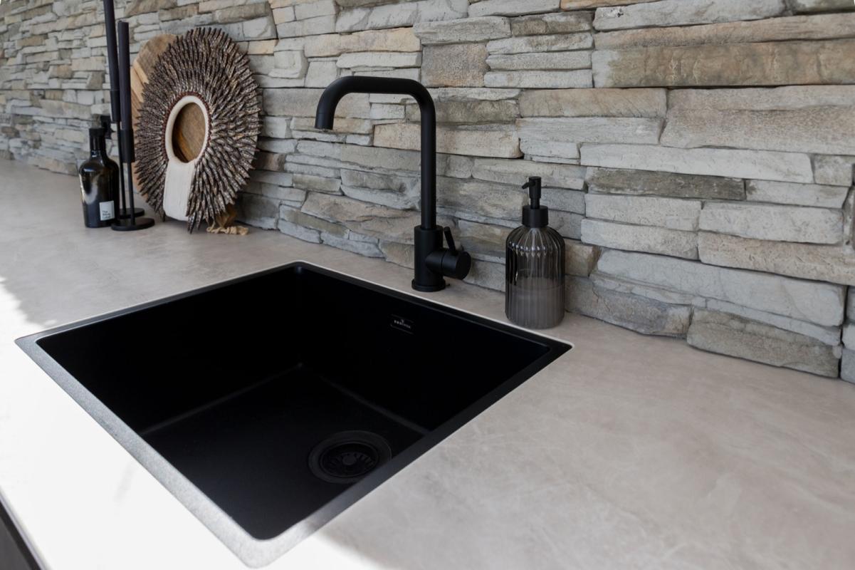 luxe spoelbak met kraan