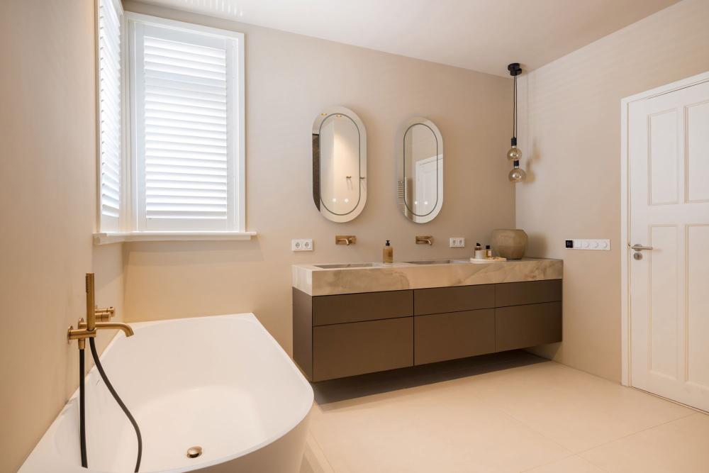 Luxe badkamer interieur Stratum