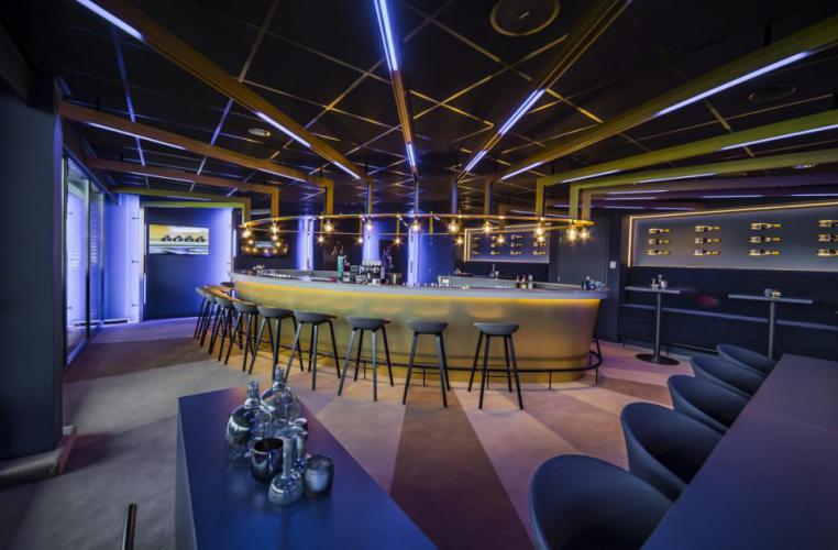 Skybox Royal ten Cate