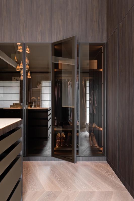 dressing met maatwerk kasten