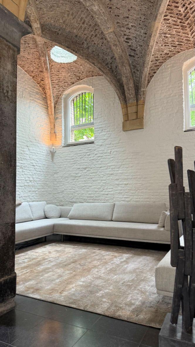 Luxe tapijt in kapel