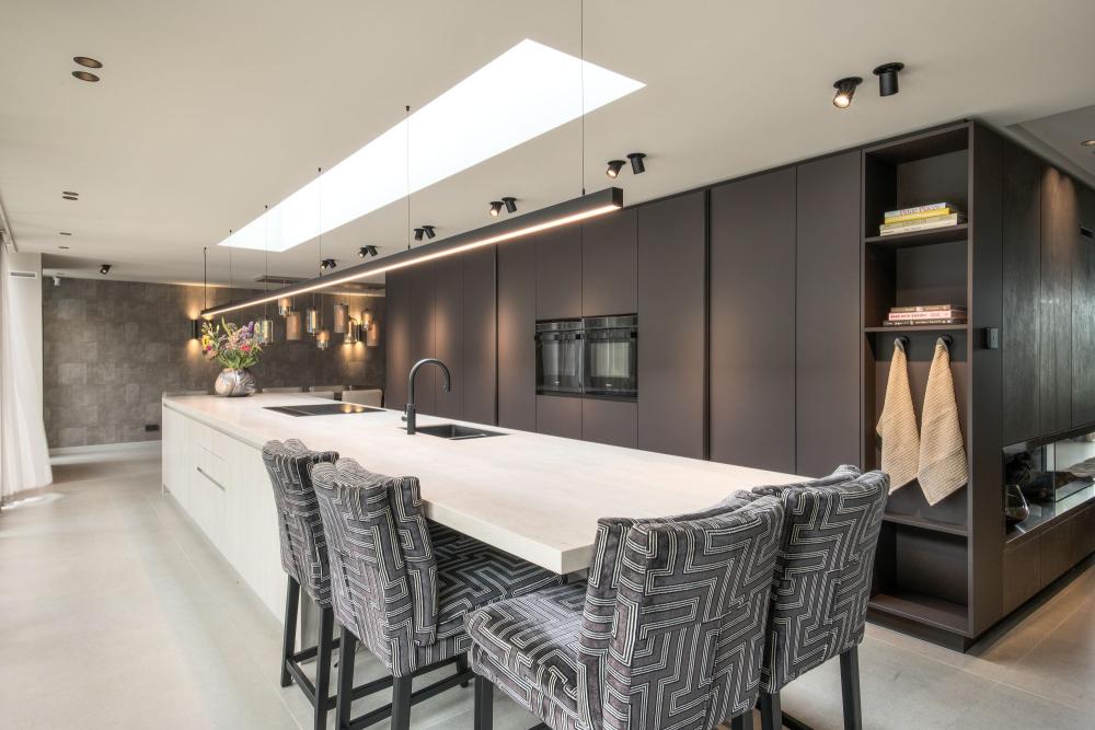 Luxe villa met design verlichting