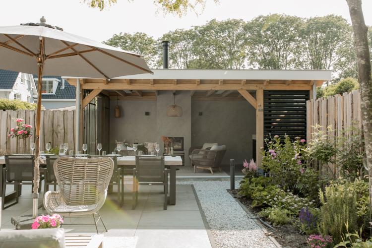 Luxe eiken tuinkamer te Leiderdorp