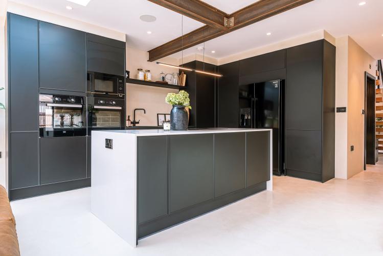 Luxe interieur met Cemher microcement afwerkingen