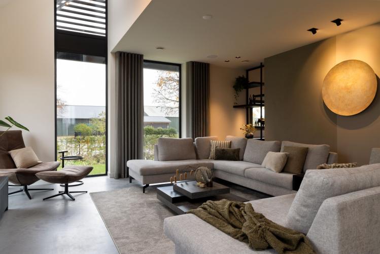 Moderne villa met intens verfijnd karakter