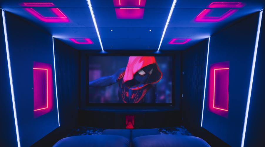 Bowers & Wilkins 800 Diamond Cinema