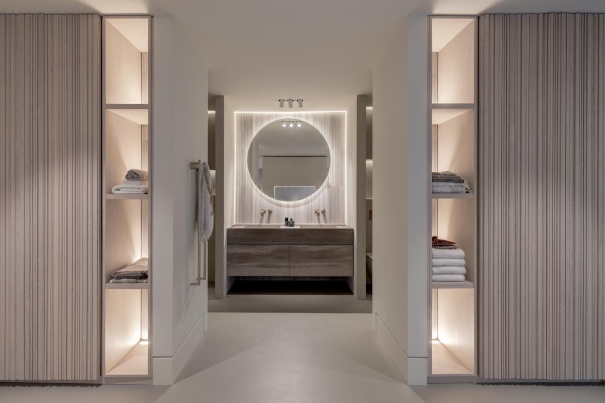 badkamer met design verlichting