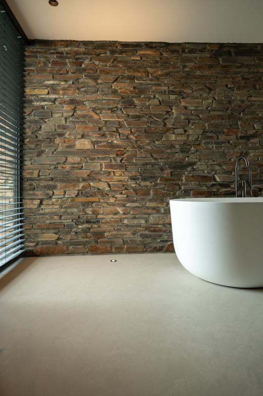 badkamer met luxe verlichting