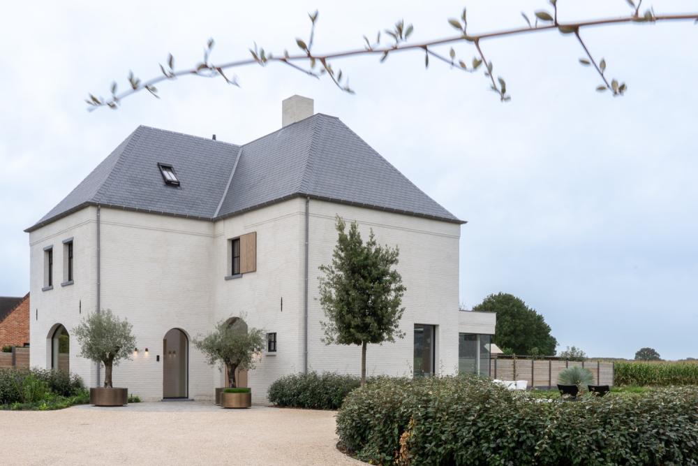 Nieuwbouw woning klassieke manoir stijl