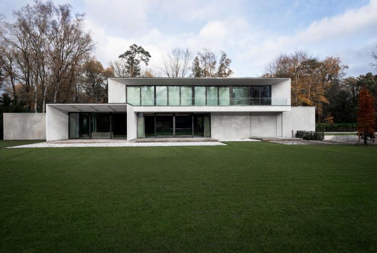 Display House