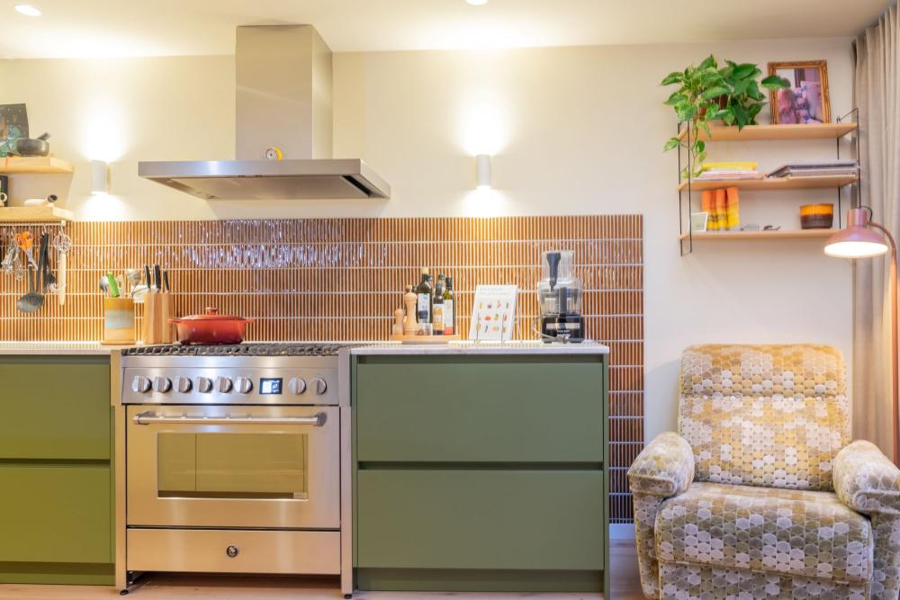 Exclusieve mid century keuken met Steel Genesi 90 fornuis